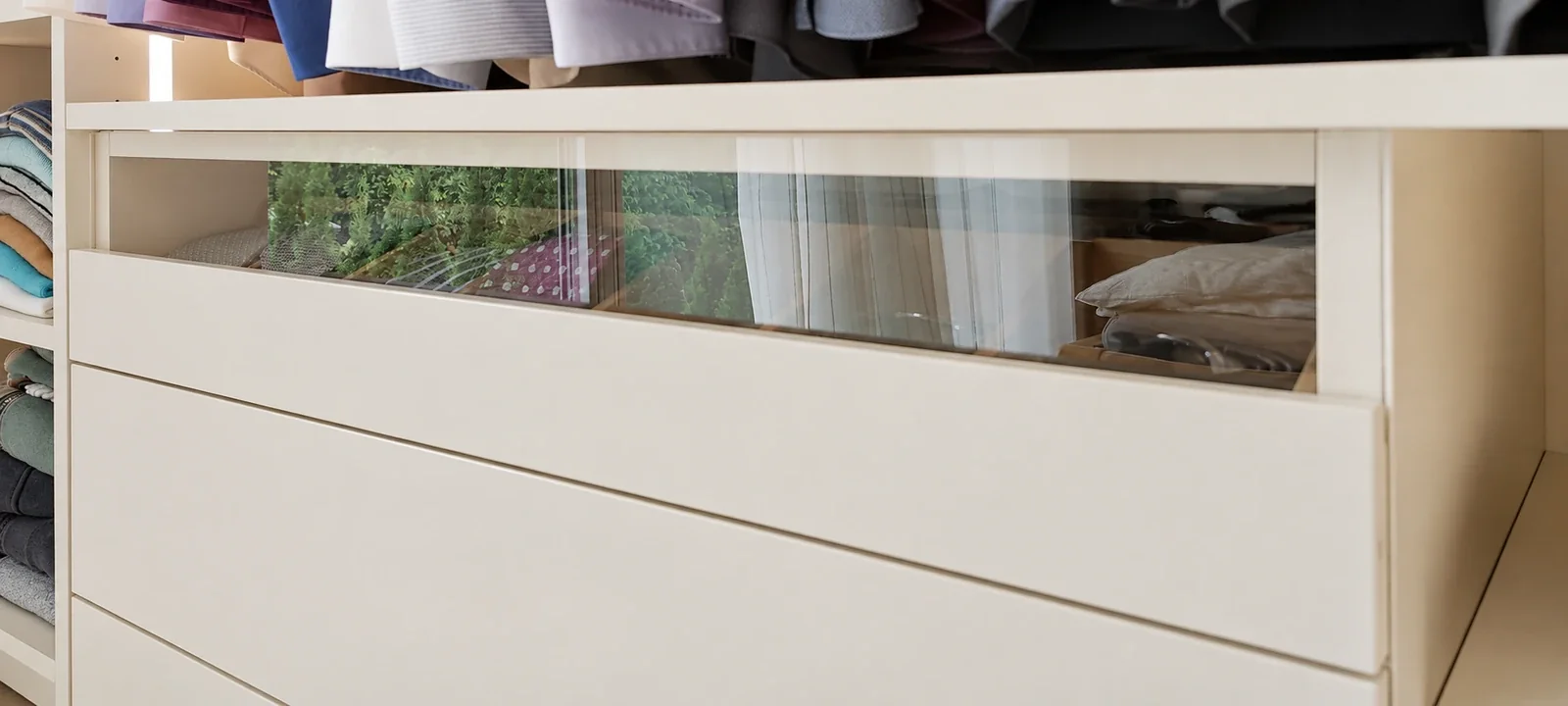 Close Closet &ndash; Seamless Design, Innovative Features &ndash; Ansicht 4